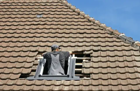 Pose de velux - Thiennes